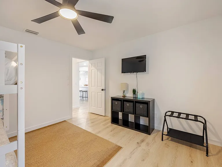 1009 El Dorado Pkwy W — Photo 13