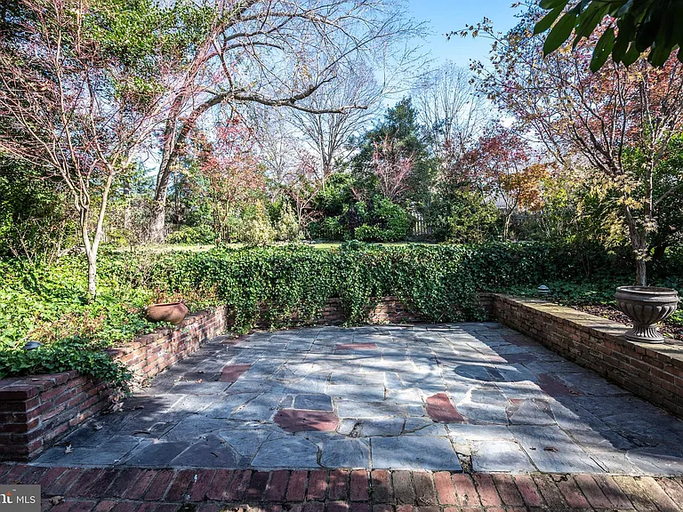 3606 Pinetree Ter — Photo 47