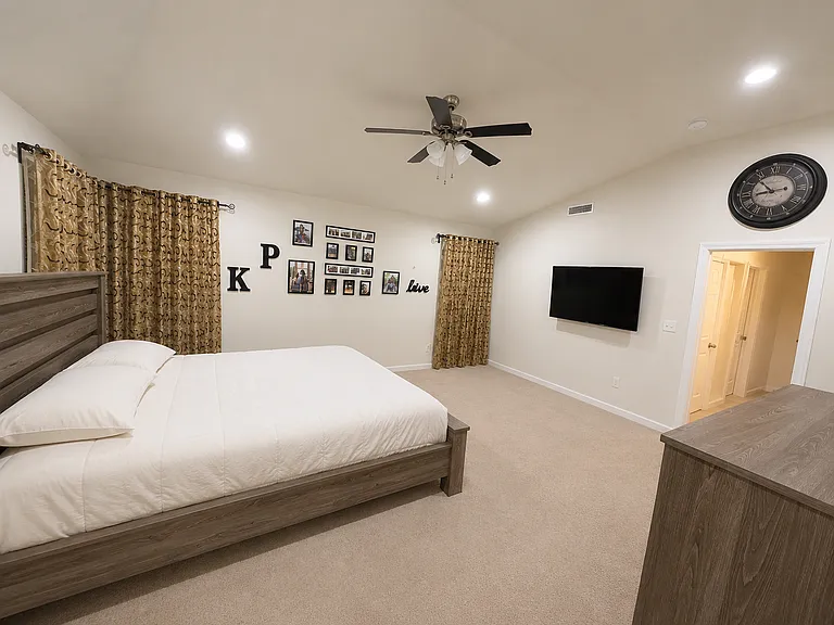 6978 Stoney Ridge Dr — Photo 18