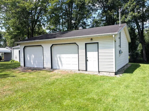 430 Center St, Russells Point, OH 43348