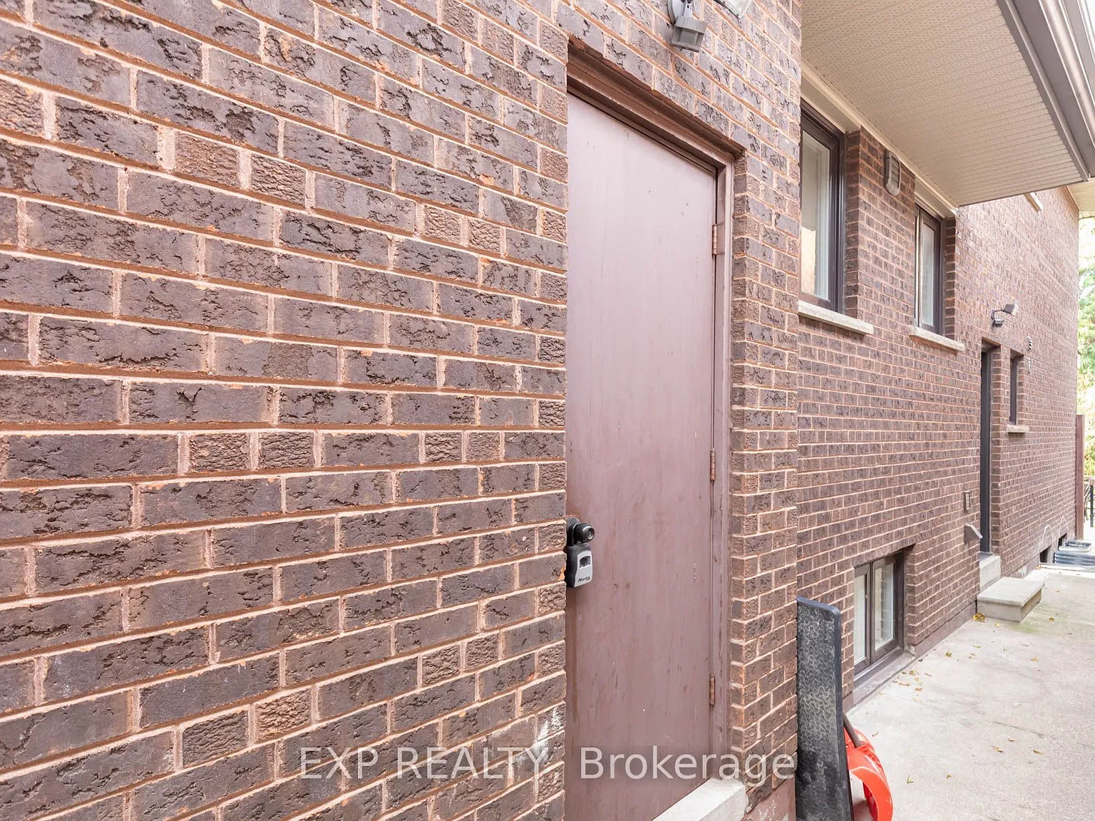1 bed, $2,200 — Photo 3