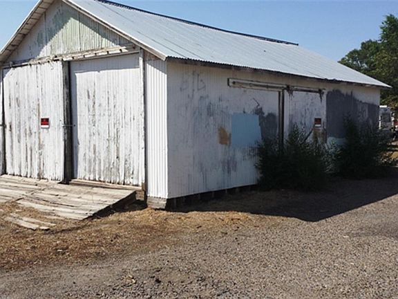 2nd image of 510 NW 2nd St