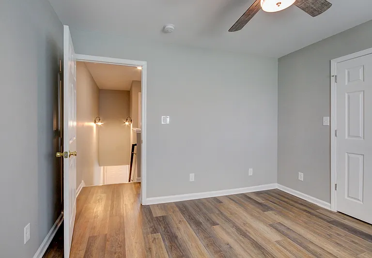 199 Seays Rd #25F — Photo 16