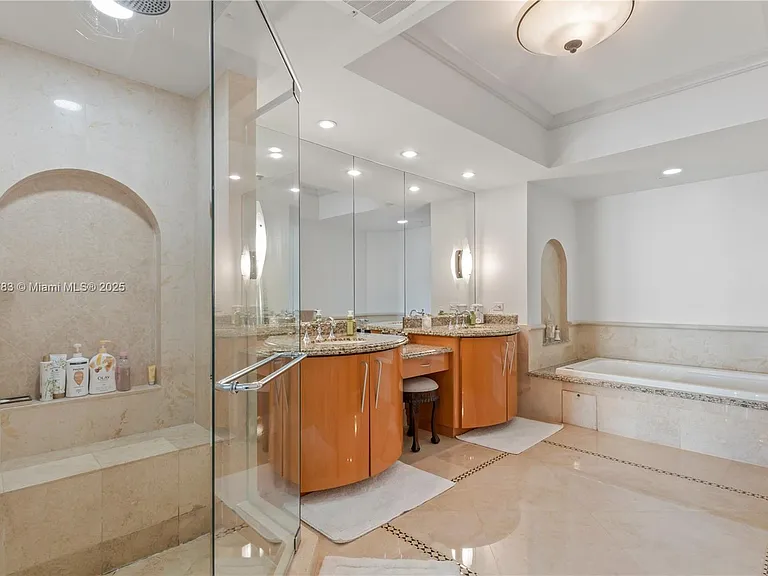 17875 Collins Ave #3404 — Photo 19