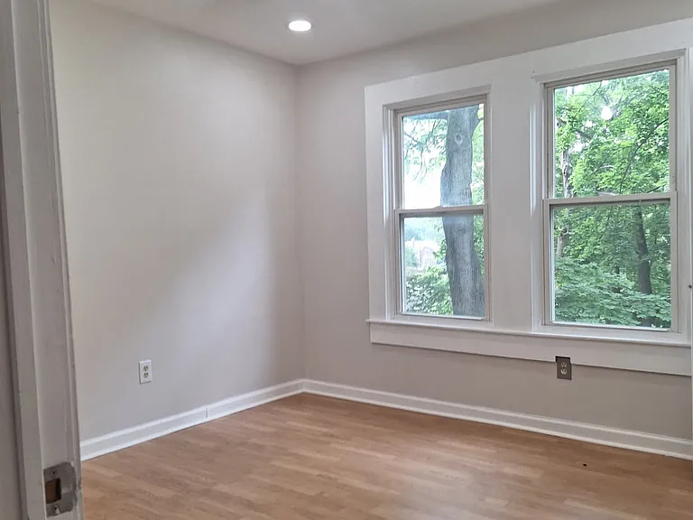 103 Wayne St #2 — Photo 15
