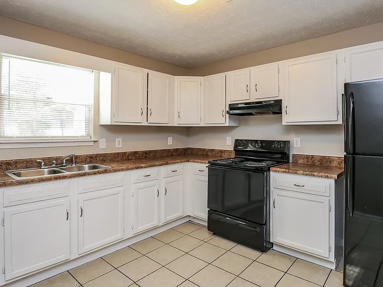 5961 Garner Rd SW — Photo 8