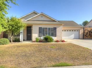 2699 Sterling Ave, Sanger, CA 93657