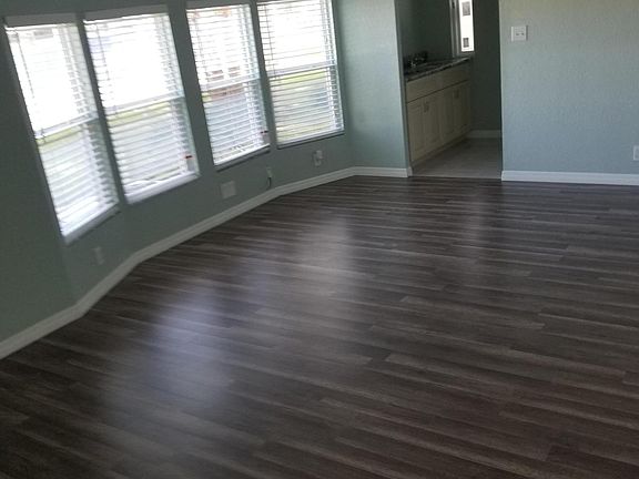 5th image of 545 Cheyenne Dr