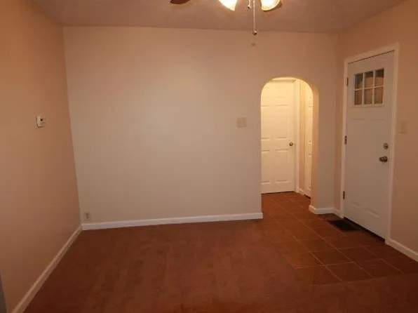 2867 Wilson St, Washington, PA 15301
