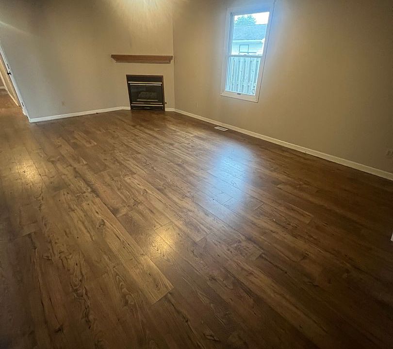 2nd image of 3016 E Griffiths Ave