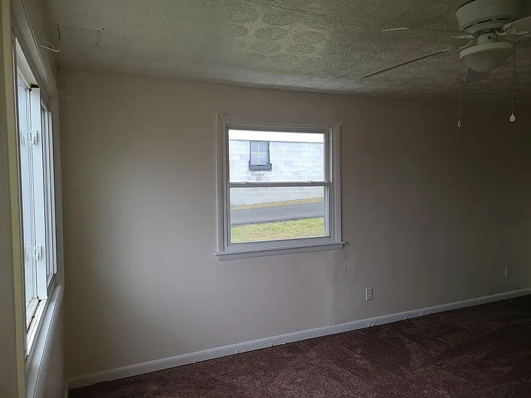119 Sparacino St — Photo 28