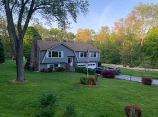 400 Hammertown Rd, Monroe, CT 06468