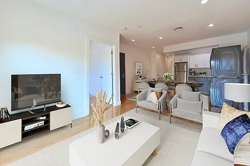 2418 Snyder Ave #2 Photo 1