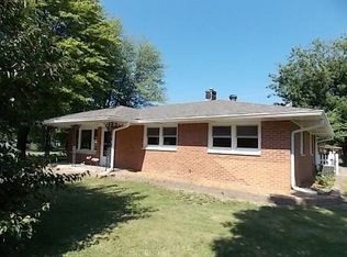 495 Howard Rd, Greenwood, IN 46142