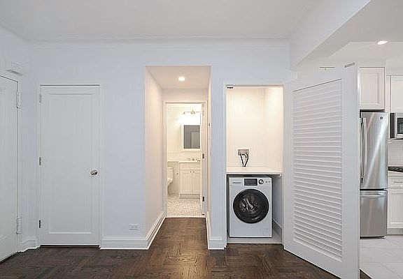 5th image of 945 5th Ave APT 5B
