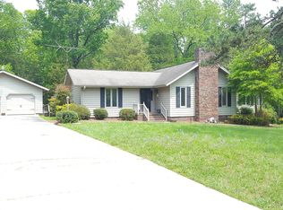 2352B Old Trail Rd, Burlington, NC 27215