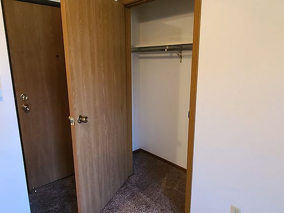 5th image of 4955 17th Ave S #1602-206