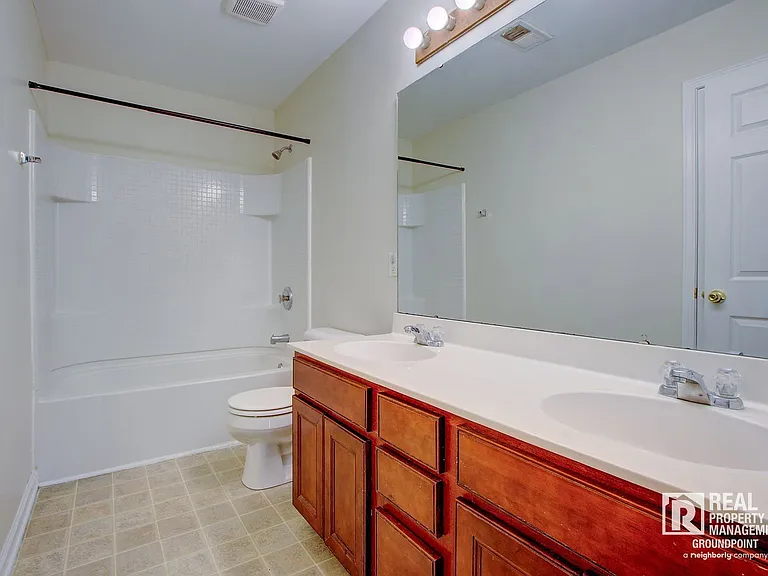 130 Decatur Dr — Photo 21