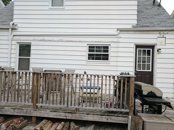 Deck built Sumner 2013