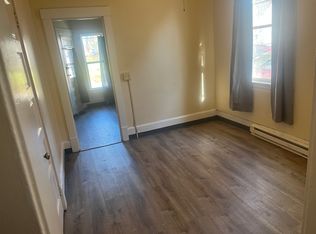 228 Bath St, Elyria, OH 44035