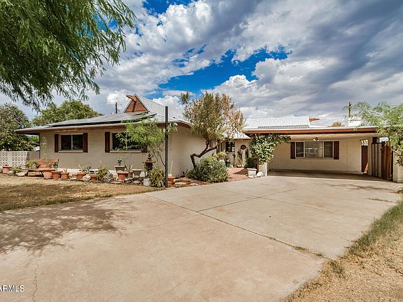 3rd image of 7727 N 34TH Drive