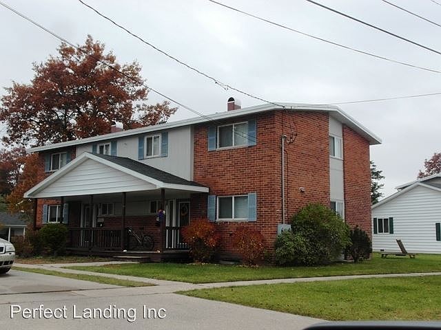 1st image of 9708A 7th St