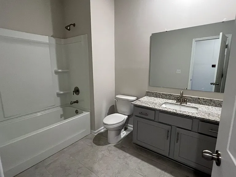 5420 Kinsbridge Dr — Photo 14