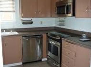 2323 East St, Tracy, CA 95376