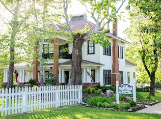 156 Grimes Flournoy Rd, Huntington, TX 75949