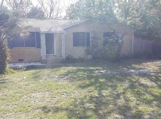 1366 Harvard Dr, Gulf Breeze, FL 32563