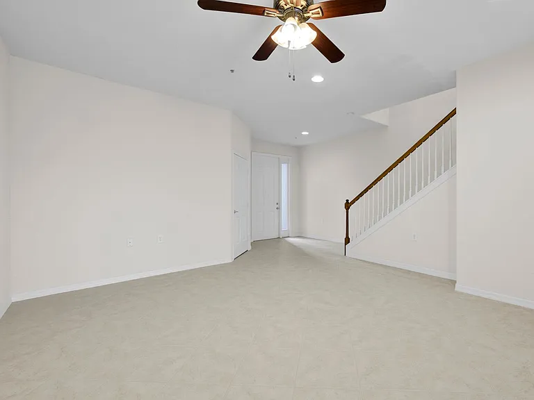 3171 Cottonwood Bnd #1105 — Photo 32