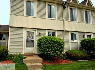 2016 Lac Du Mont Dr, Haslett, MI 48840
