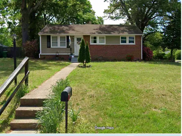 2301 Lenora Ln, Richmond, VA 23230