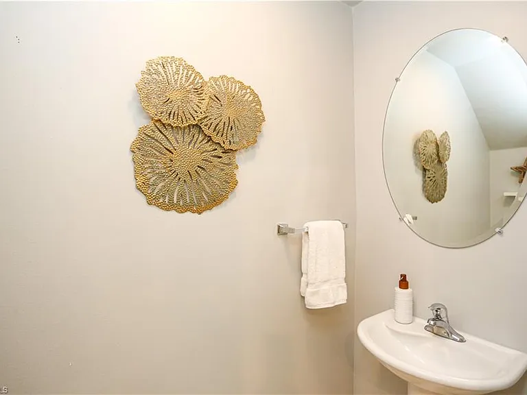 960 Hampton Cir #80 — Photo 50