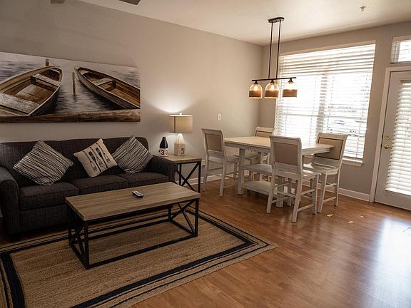 3rd image of 1505 S Shore DRIVE #230