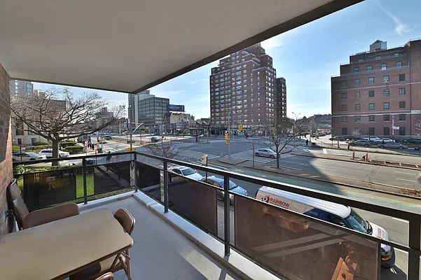 Sold by Brown Harris Stevens Forest Hills LLC | media 39