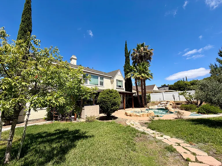 43130 Calle Camellia — Photo 57