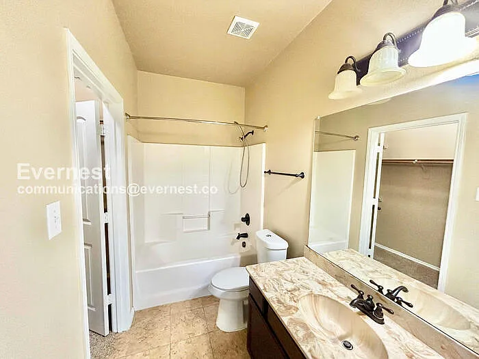 1335 Piedmont Dr — Photo 7