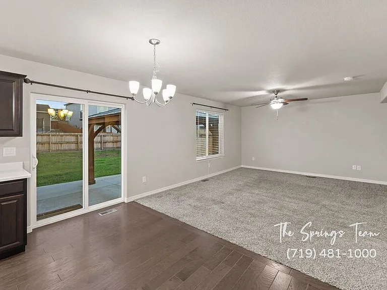 10957 Matta Dr — Photo 12