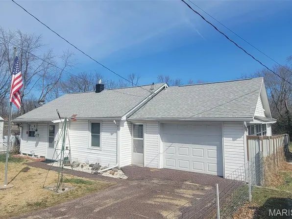 407 S Lindner Ln, Belle, MO 65013