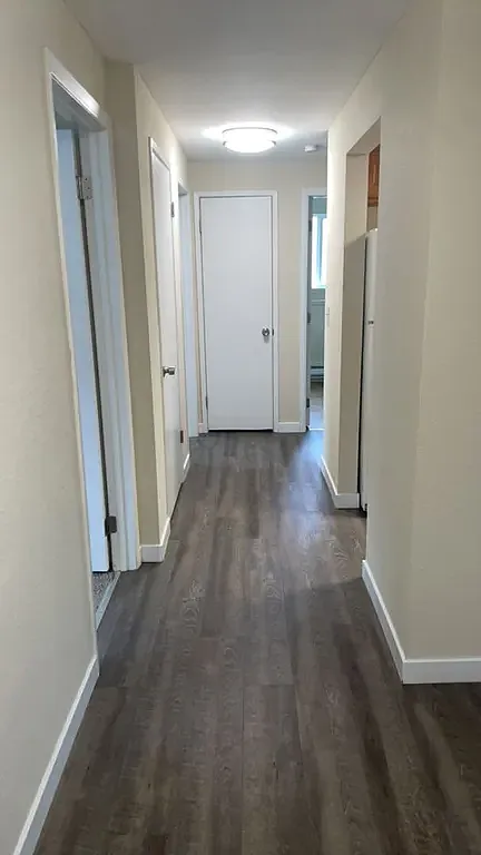 3 bed, $1,450 — Photo 1