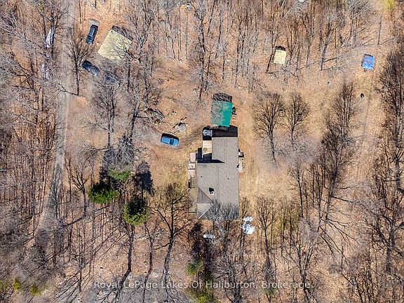 5th image of 1096 Chelsea Ln