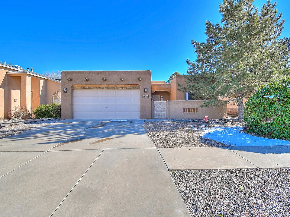 1st image of 9524 Vista Casitas Dr NW