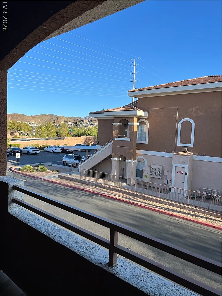 2 bed, 2.0 bath, 1253 sqft, $1,500 — Photo 4