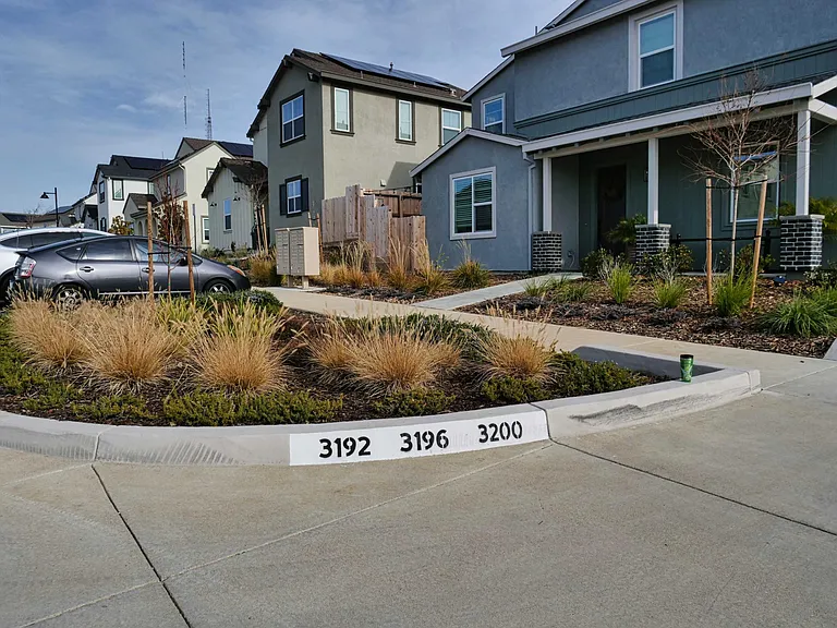 3200 Sunny Gate Ln — Photo 27