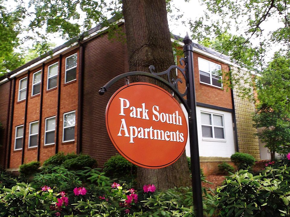 1st image of 230 S Park Dr #8nsj4b3cb