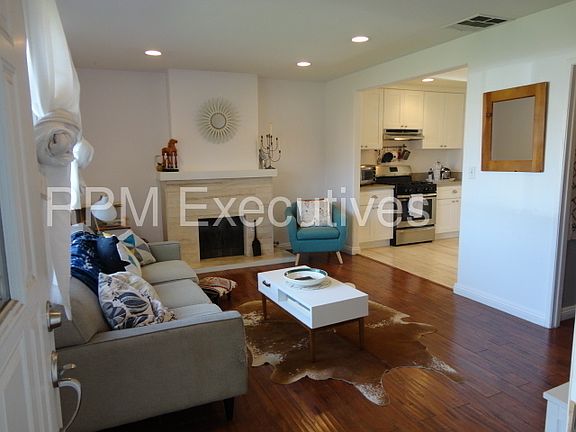 2nd image of 15732 Romar St