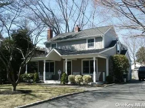 15 Garfield St, Northport, NY 11768