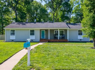 11709 Olde Coach Dr, Midlothian, VA 23113