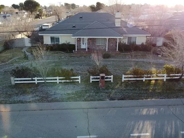 42154 55th St W, Lancaster, CA 93536